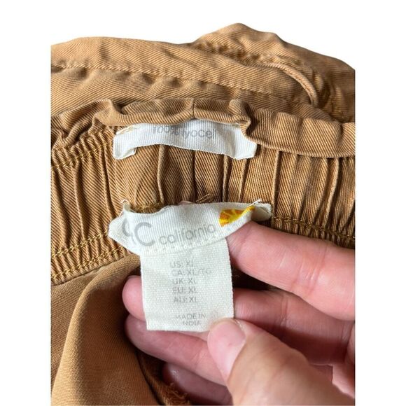 C&C California Tan 100% Lyocell Shorts Size XL - Picture 5 of 5